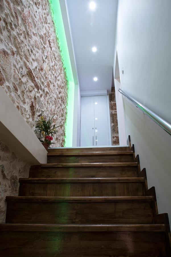 Edward Luxury Suites La Canea Esterno foto