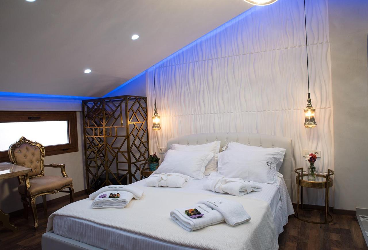 Edward Luxury Suites La Canea Esterno foto