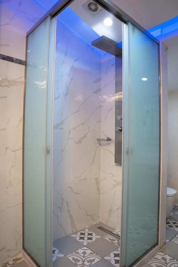 Edward Luxury Suites La Canea Esterno foto