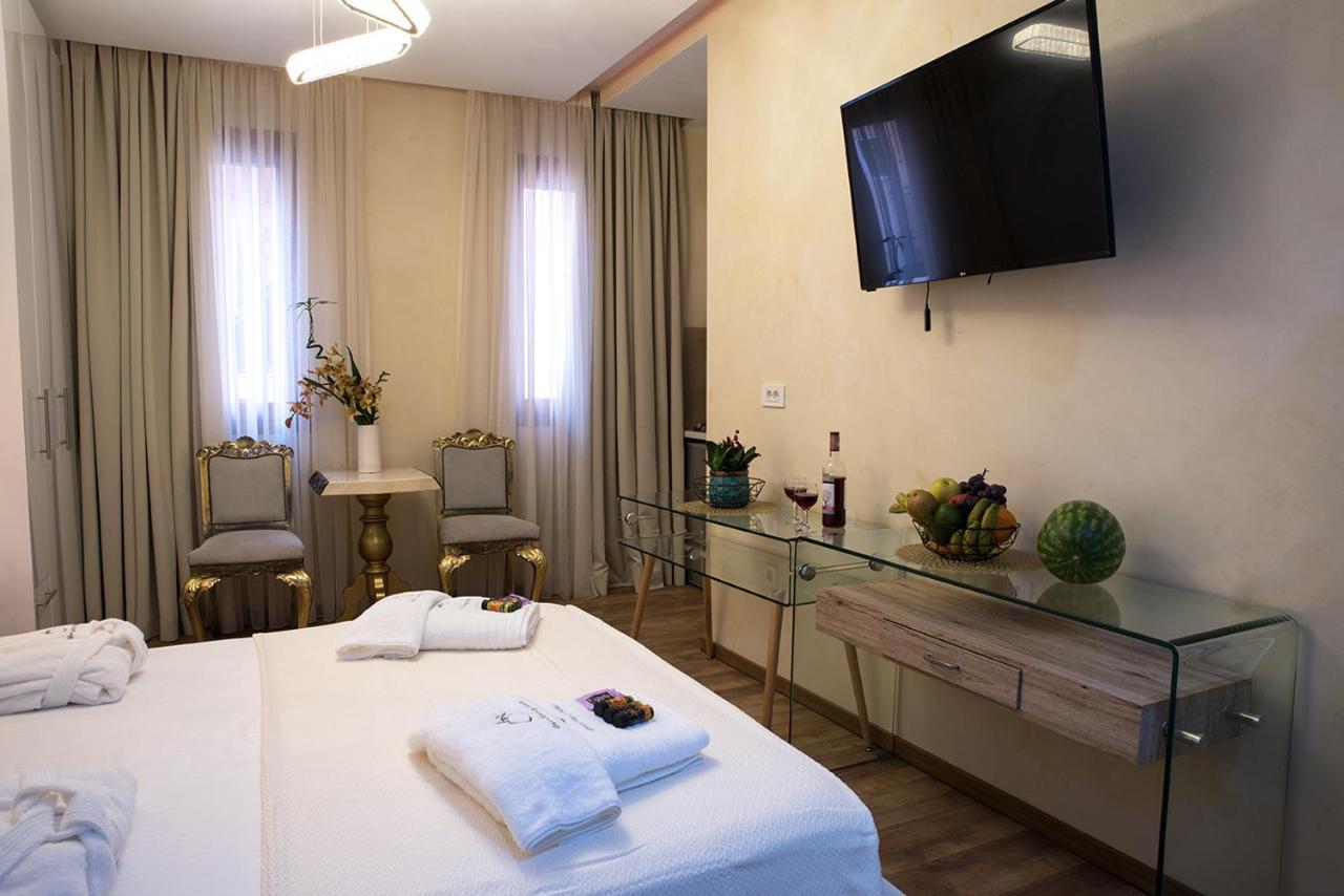 Edward Luxury Suites La Canea Esterno foto