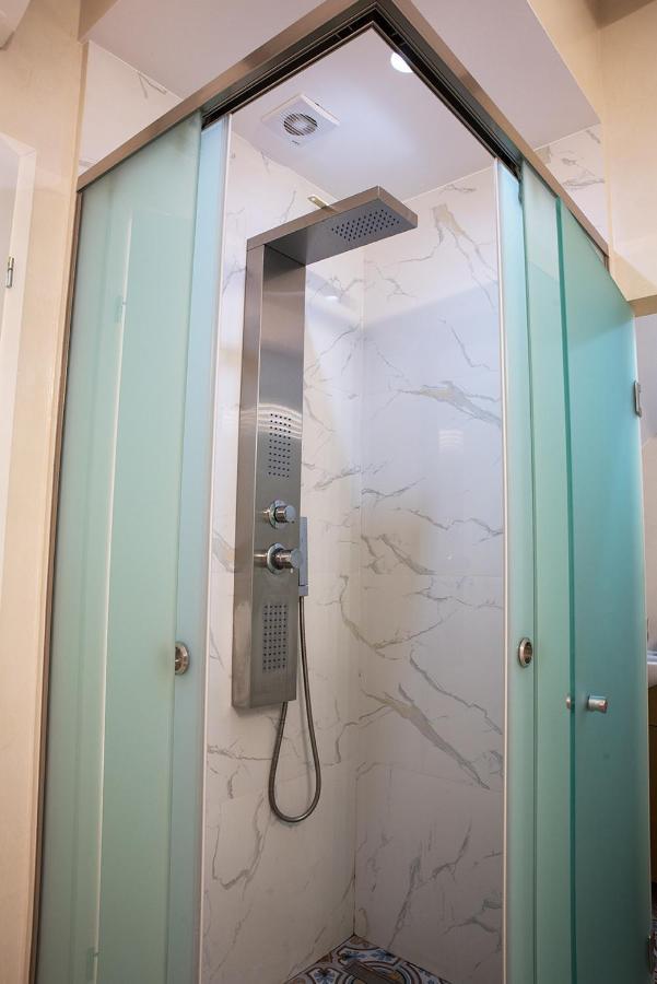 Edward Luxury Suites La Canea Esterno foto