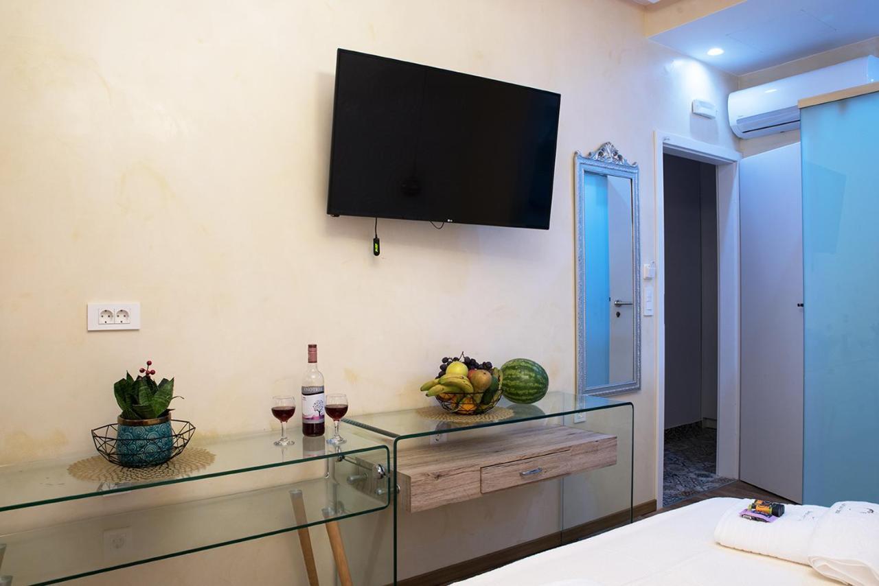 Edward Luxury Suites La Canea Esterno foto