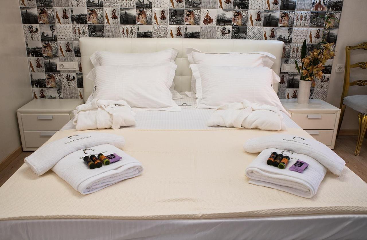 Edward Luxury Suites La Canea Esterno foto
